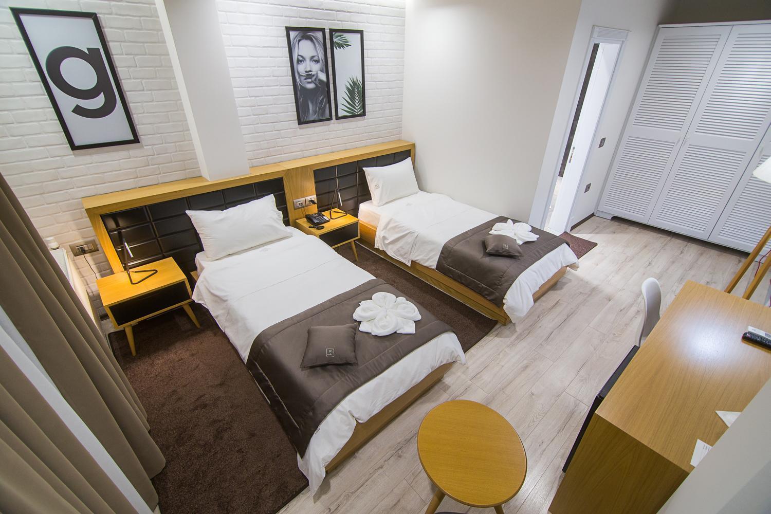 Hotel Regal Korce Habitación foto